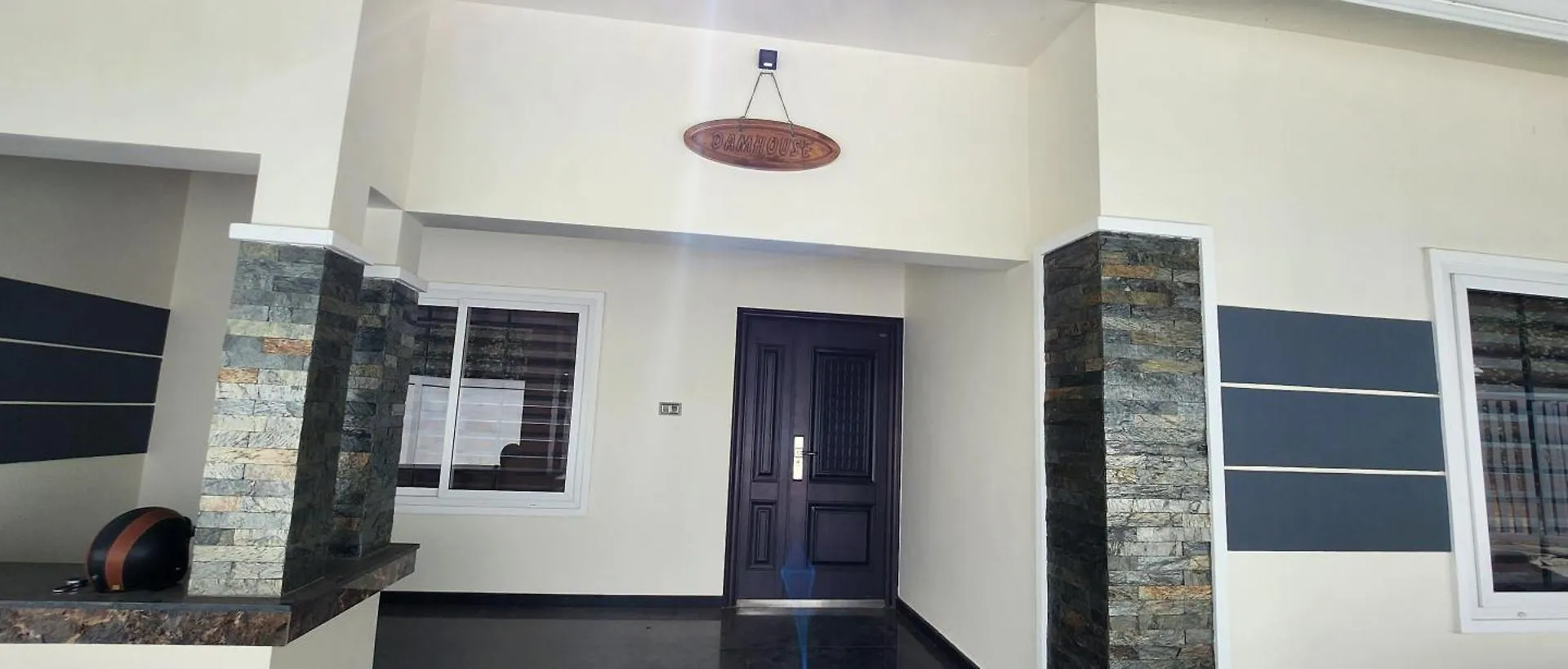 Dam House Villa Anachal India