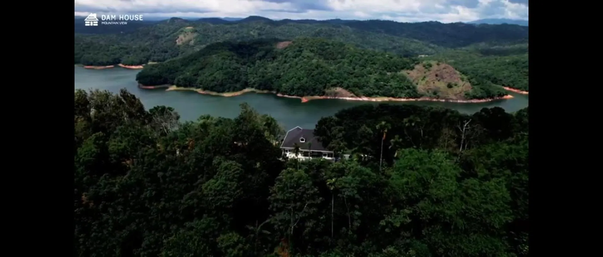 Dam House Villa Anachal